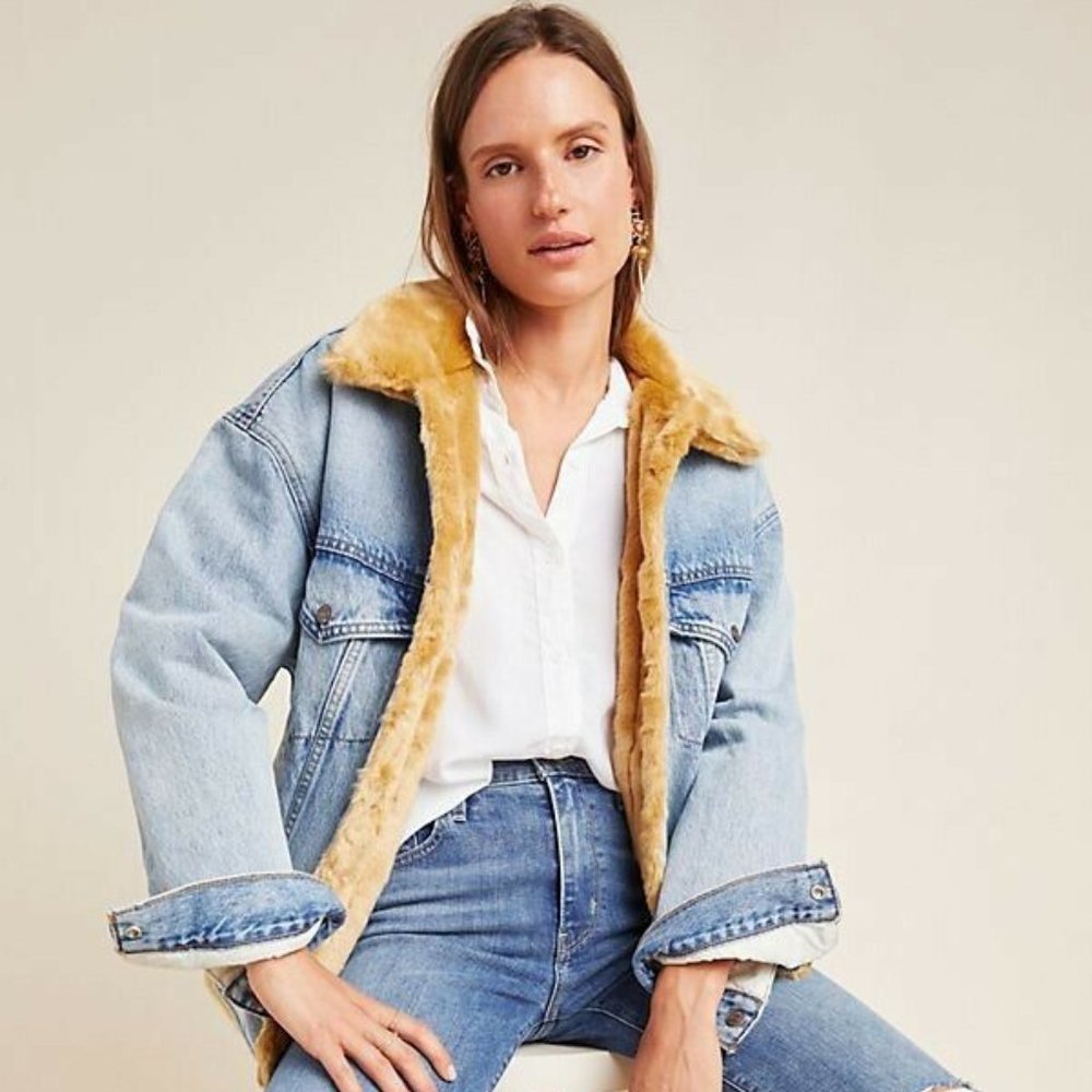 *SOLD OUT*Levis Oversized Fur Trucker Jean Jacket - Picture 3 of 13